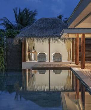 Anantara_Kihavah_Guest_Room_Two_Bedroom_Beach_Pool_Residence_Spa_Room