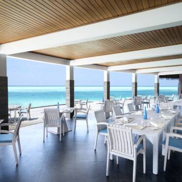Anantara_Dhigu_Maldives_Resort_Restaurant_Sea_Fire_Salt_Dining_Area
