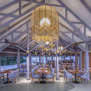 Anantara_Dhigu_Maldives_Resort_Restaurants_Fushi_Cafe_(2)