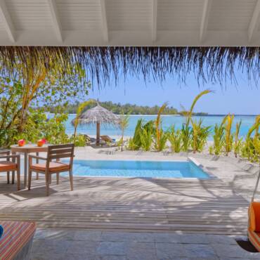 Anantara_Dhigu_Resort_Maldives_Sunrise_Beach_Pool_Villa_Deck