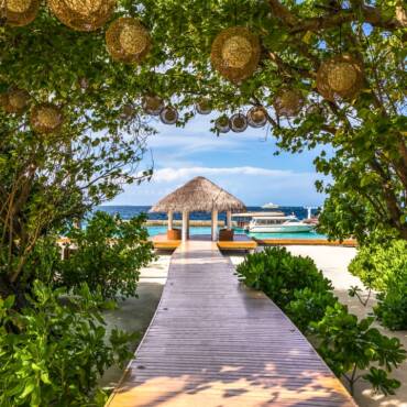 NH_Maldives_Kuda_Rah_Resort_Jetty