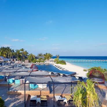 1.2.1.6.2_NH_Collection_Maldives_Havodda_Resort_Pool_2