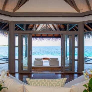 3-2-bedroom-ocean-residence-with-family-infinity-pool-jpg8d3c5b1a-c923-46f4-a4fe-b53690ed4a44