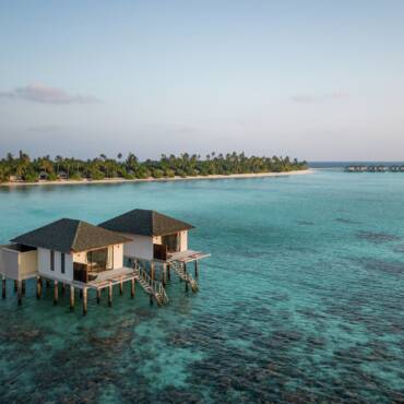 NH_Collection_Maldives_Havodda_Resort_Beach_Overwater_Villas4