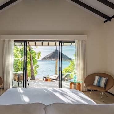 NH_Collection_Maldives_Havodda_Resort_Guest_Room_Beach_Villa_with_Private_Pool_with_View