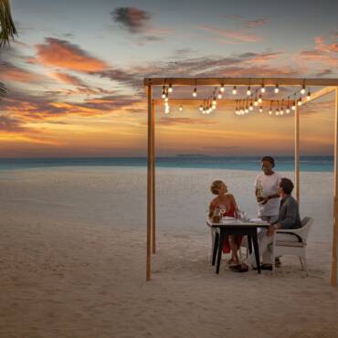 NH_Collection_Maldives_Havodda_Resort_Restaurant_Dining_by_Design_Sandbank