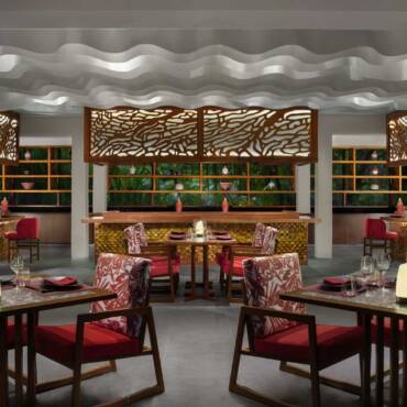 anantara_veli_maldives_resort_restaurant_origami_interior_1920x1037