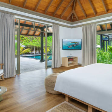 ja_manafaru_accommodation_island_residence_3br_bedroom_01_2024-jpg21738eea-77c4-42e3-a497-047b10d4c6ee