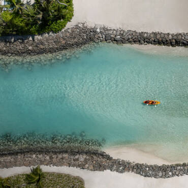 so-maldives-landing-page-carousel-new-3
