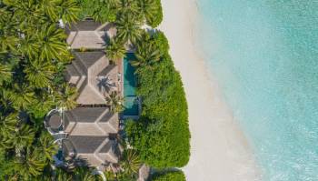 akih_beach-pool-residence-aerial
