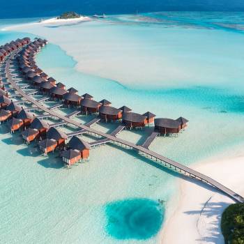 anantara_dhigu_overwater_villa_ariel_view_1920x1037