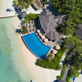 mh_maldives_kuda_rah_main_swimming_pool